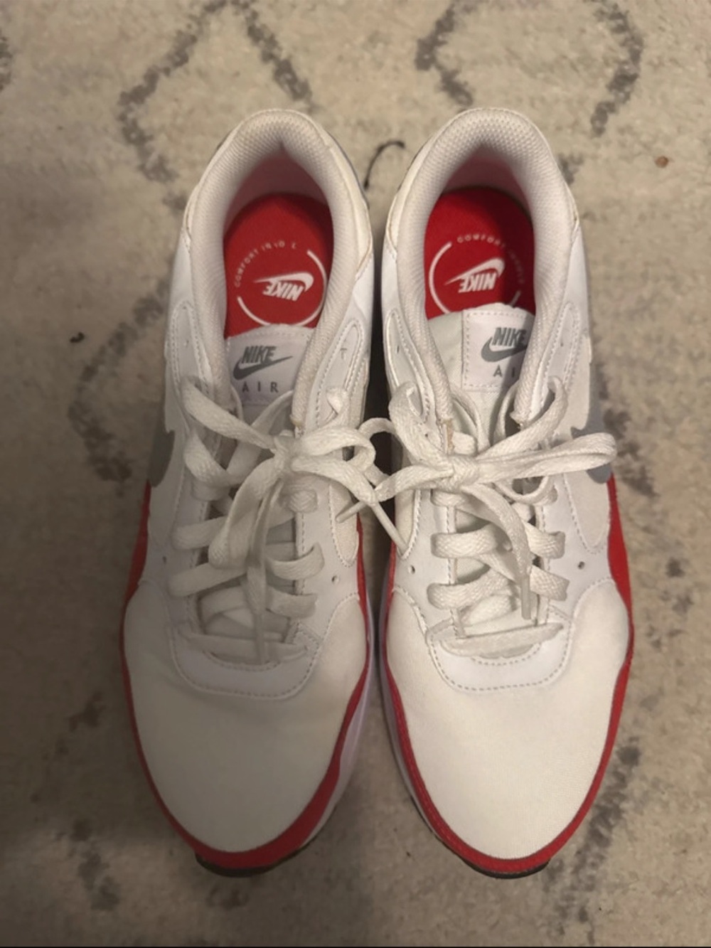 Nike White and Red Low Top Lace-Up Sneakers